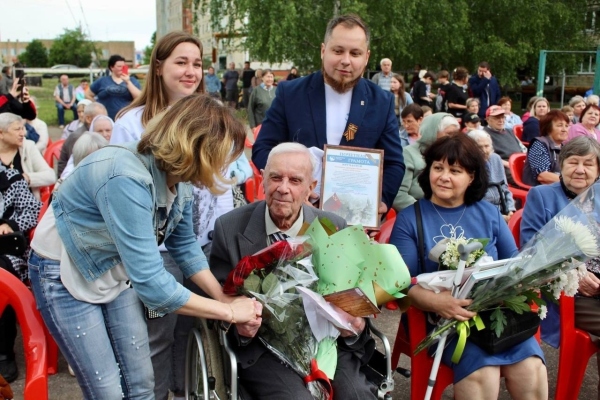 Вековой юбилей отметил ветеран Великой Отечественной войны Григорий Яковлевич Зинченко